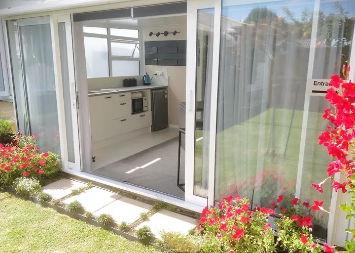 Tranquil Garden Studio